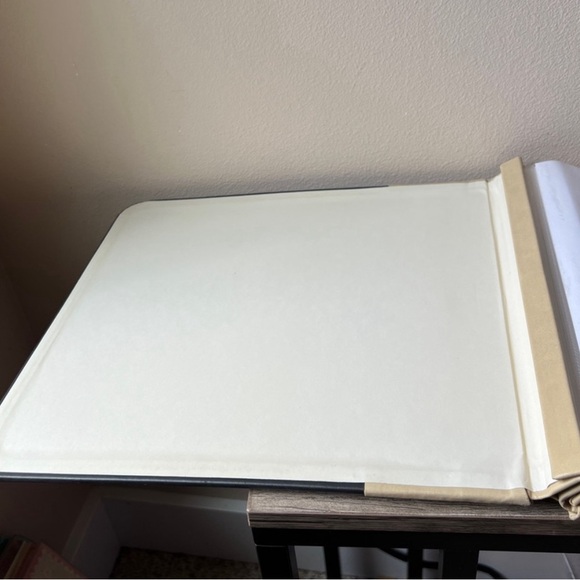 New Old Stock 12 x 12 Faux Leather Scrapbook Album 20 Top Loading Pages *Flaws - Picture 5 of 12